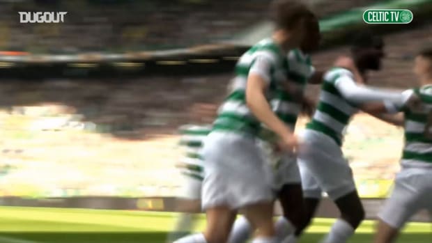 Celtic thrash Rangers to clinch seventh-straight league title